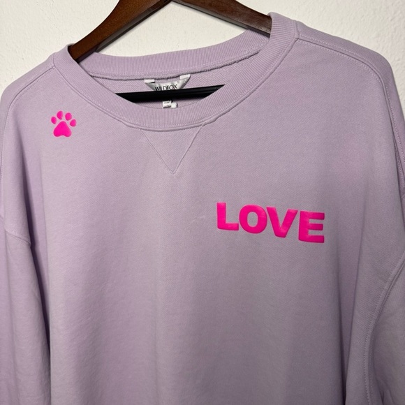 Wildfox Dogs Love Me Crewneck Sweatshirt Pawprint size XXL NWT $108 - Picture 3 of 8